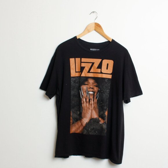 Lizzo Tops - Lizzo Shirt Womens XL Black Graphic Tee